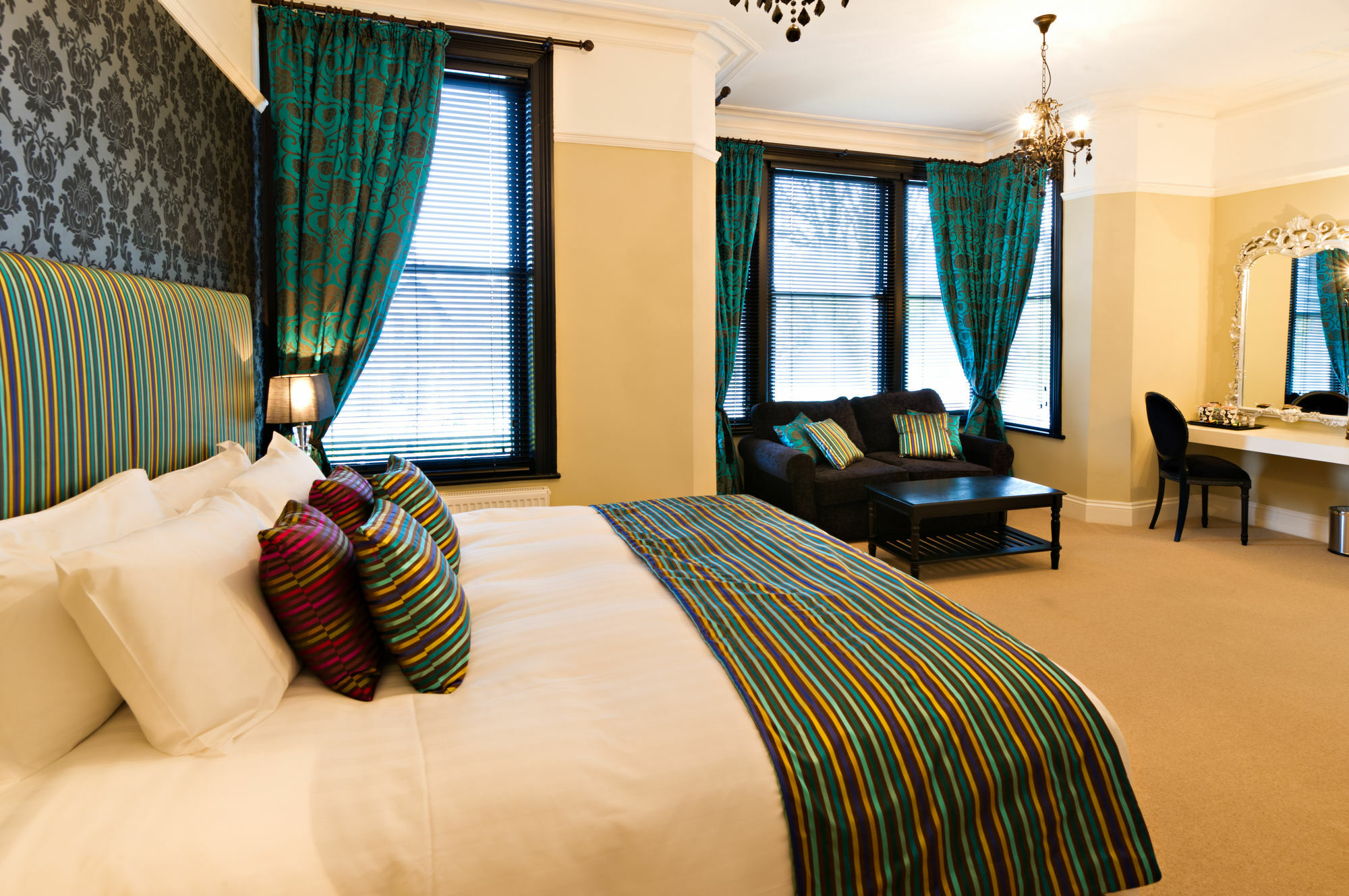 The Grafton Hotel Harrogate Ngoại thất bức ảnh A room at the hotel